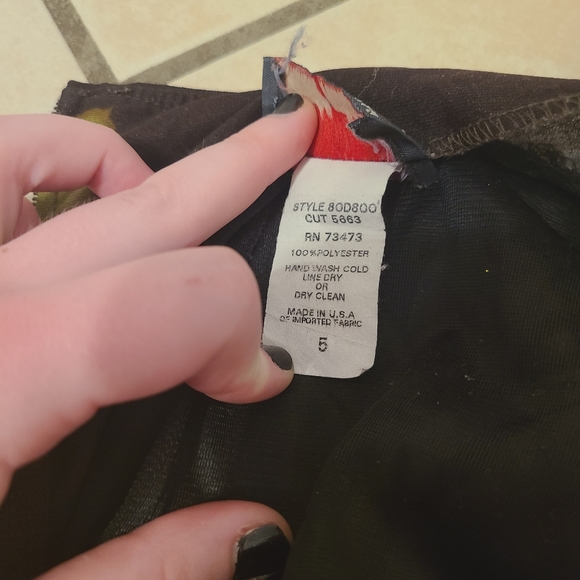 vintage skirt - Picture 8 of 9